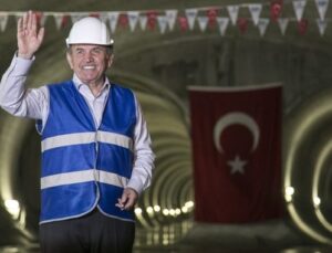 Kadir Topbaş’ın Yaya Tüneli Projesi ertelendi