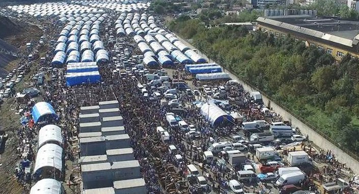 İstanbullular kurban kesim alanlarına akın etti