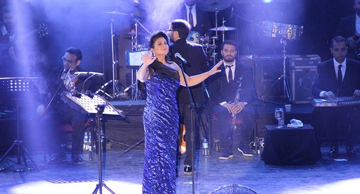 Sibel Can, Bursa Açıkhava’yı salladı