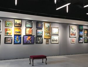 Konut projesi içinde yer alan ilk sanat galerisi İncek Loft’ta