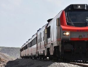 Bakü-Tiflis-Kars Demiryolu’nda Mersin’den ilk tren yola çıktı