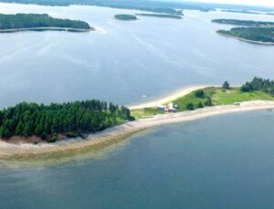 Dünyada satın alınabilecek adalar