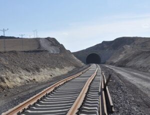 Bakü-Tiflis-Kars Demiryolu, sefere başlıyor
