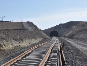 Bakü-Tiflis-Kars Demiryolu, sefere başlıyor