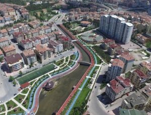 Keçiören’de 11 milyon TL’ye satılık ticaret arsası