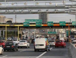 Köprü ve otoyolların 9 aylık geliri 1 milyar lirayı geçti