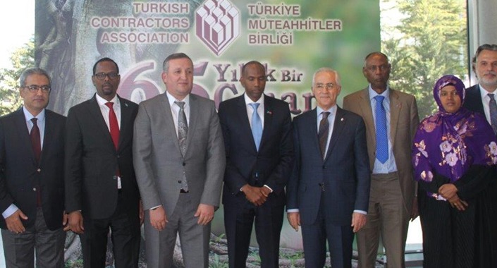 Somali Başbakanı Khayre’den Türk müteahhitlere destek