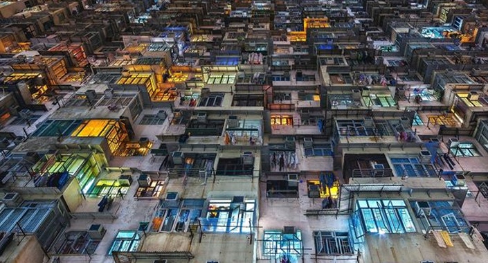 Hong Kong’da devlet destekli 620 konuta 88 bin aile başvurdu