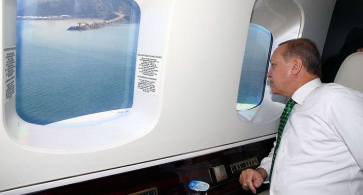 Cumhurbaşkanı Erdoğan Rize’deki projeleri havadan denetledi