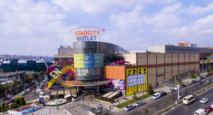 Starcity Outlet yenilenen yüzüyle basın karşısına çıkıyor