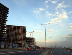 Zeytinburnu’nda açık havuz ve 1+1 kararı