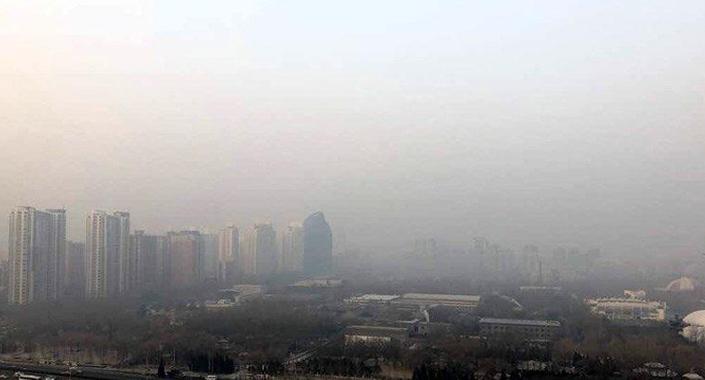 Çin’de hava kirliliğine turuncu alarm