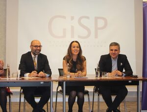 Ölen AVM’ler okula, hastaneye dönüşüyor