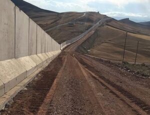 TOKİ, İran sınırındaki duvarın yarısını tamamladı