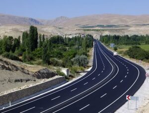 Kayseri Niğde arasındaki yeni yolun ihalesi 2018’de