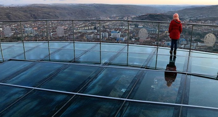 Çankırı cam seyir terası heyecan ve eşsiz manzara sunuyor