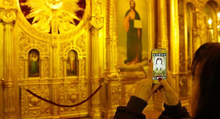 Demir Kilise’ye ziyaretçi ilgisi