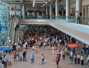 İstanbul havalimanlarında yolcu sayısı yüzde 12 arttı