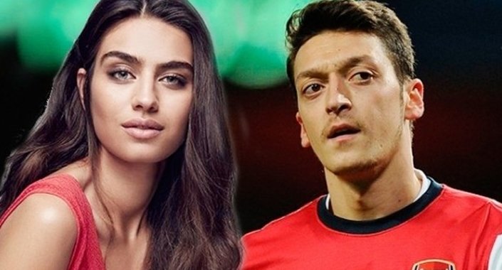 Mesut Özil ve Amine Gülşe yalı dairesi bakıyor