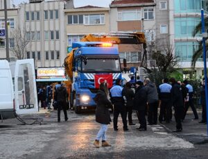 İBB, Kadıköy Belediyesinin otoparkına el koydu