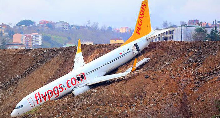 Trabzon’da düşen uçak kütüphane olsun