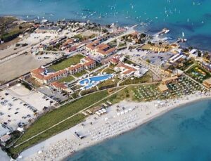 Çeşme Alaçatı Havalimanı ihalesini Terminal Yapı AŞ kazandı