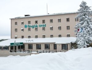 Uludağ’daki Büyük Otel yıkıldı, yerine otopark yapıldı