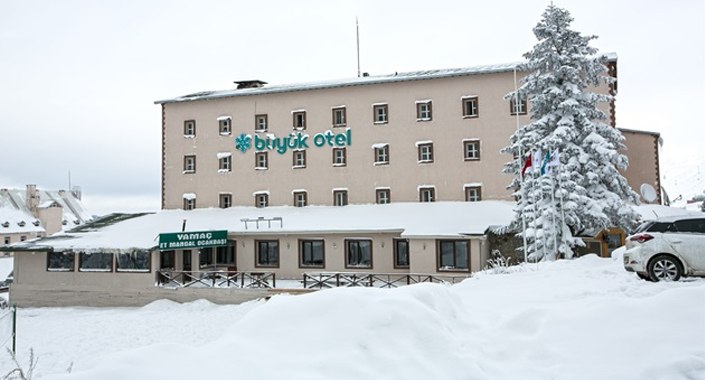 Uludağ’daki Büyük Otel yıkıldı, yerine otopark yapıldı