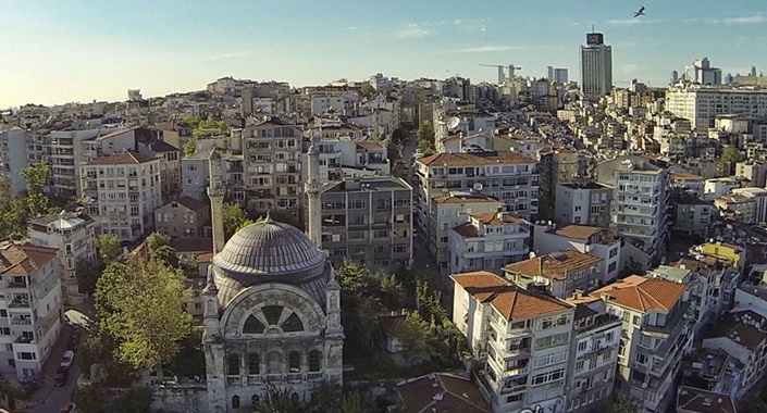 Cihangir Cami’nin silüetini bozacak bina inşaatına dava açıldı