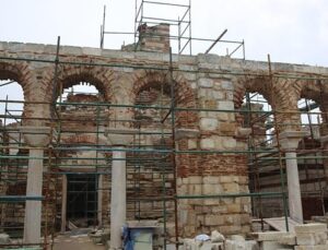 Edirne Enez Fatih Camisi’nin restorasyonu devam ediyor