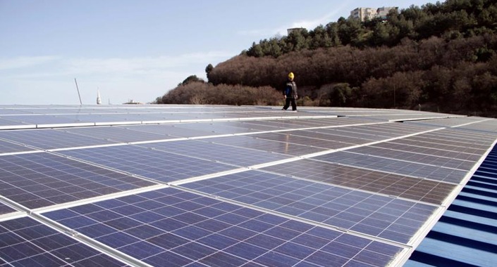 Manisa Vestel fabrikasının çatısı güneş paneliyle kaplanacak