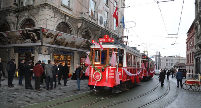 İstiklal’in simgesi Nostaljik Tramvay 104 yaşında!