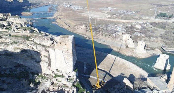 Hasankeyf’te 900 yıllık Küçük Saray görüntülendi