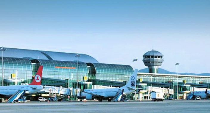 Adnan Menderes Havalimanı’nın apronu iki katına çıkıyor