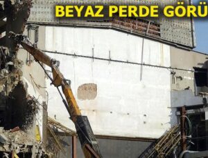 Atatürk Kültür Merkezi’nin ön cephesi tamamen yıkıldı