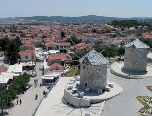 Alaçatı’da müzik yayınına desibel sınırı