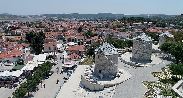 Alaçatı’da müzik yayınına desibel sınırı