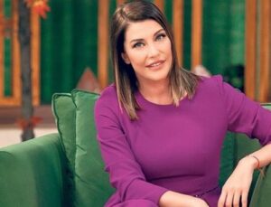 Deniz Akkaya Atina’dan ev alıyor