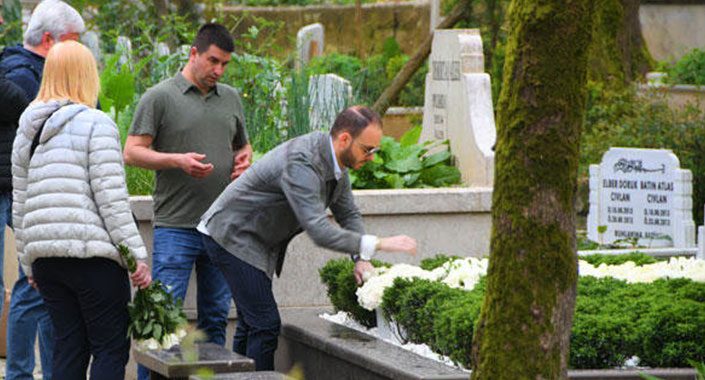 Mina Başaran için düğün günü mezarı başında dua edildi