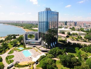 Sheraton İstanbul Ataköy Hotel’e Yeşil Anahtar Ödülü