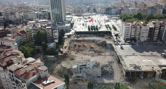 Atatürk Kültür Merkezi’nin yıkımı tamamlandı
