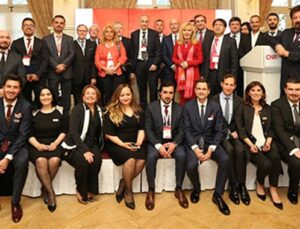 Ataşelerden CNR Emlak Fuarı’na tam destek