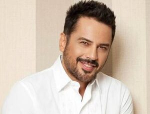 Emre Altuğ Çeşme’de gazino açıyor