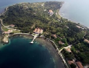 İzmir Urla’daki Karantina Adası’na 2 önemli proje geliyor