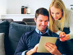 Hepsiburada ev kurmak ve evini yenilemek isteyenlerin yanında