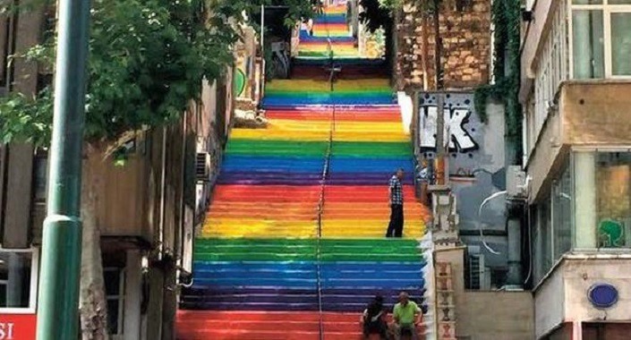 İBB’den 3 yokuşa yürüyen merdiven