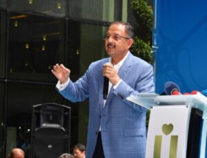 Bakan Özhaseki Üsküdar’da İmar Barışını anlattı