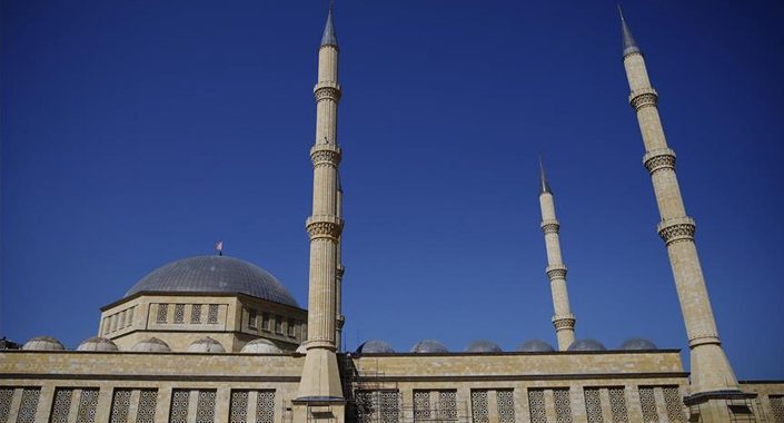 Turizmin başkenti Antalya’ya 15 bin kişilik cami