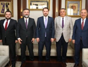 Bakan Albayrak inşaat sektörü temsilcileriyle buluştu