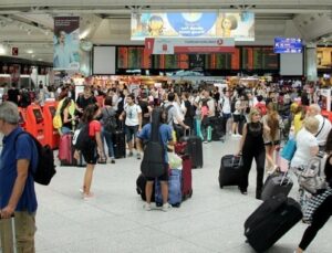 İstanbul’un hava yolcusu yazın 1,1 milyon arttı
